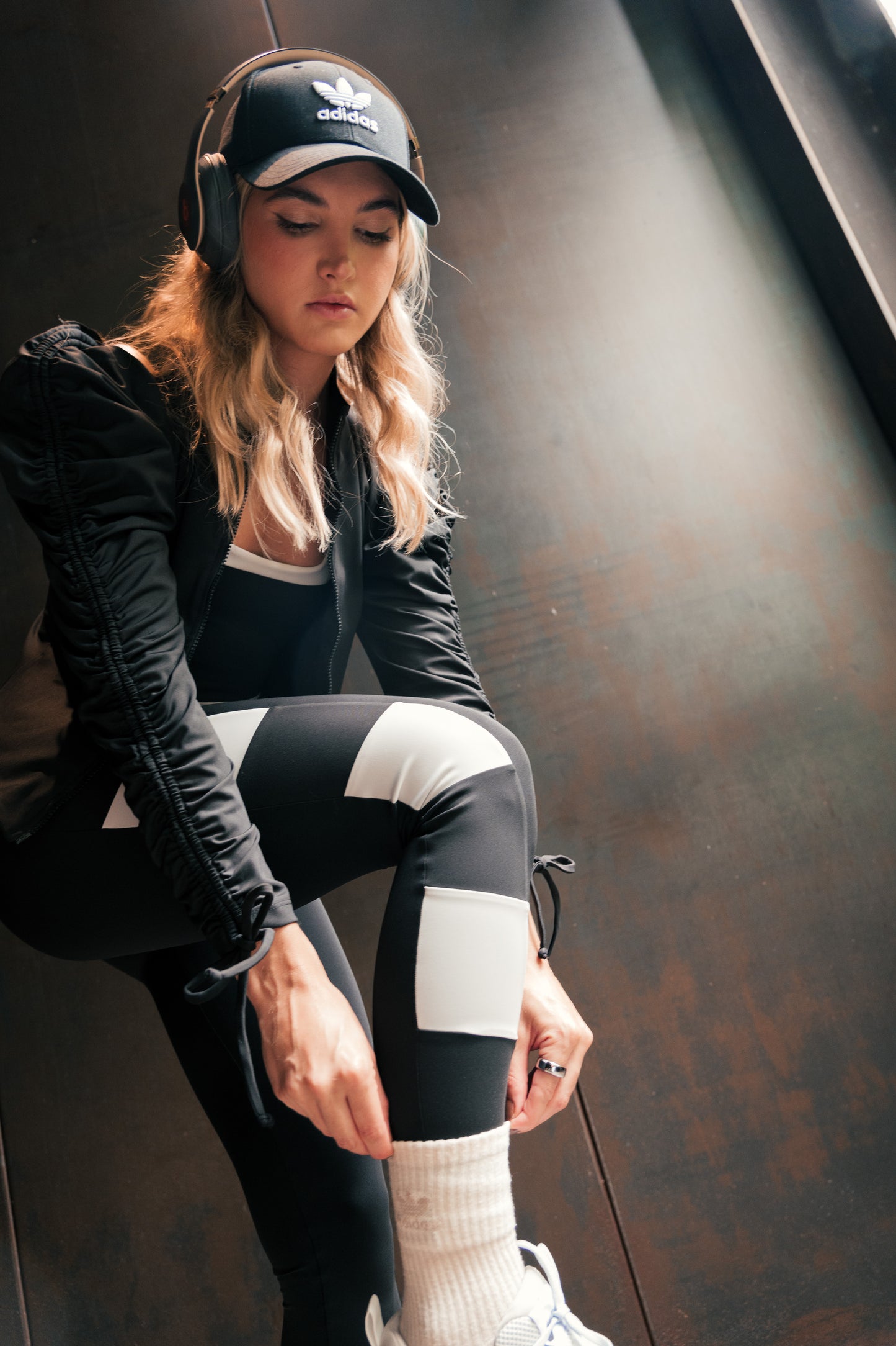 JACKET / BLACK