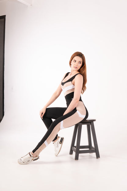 ESSENTIAL JUMPSUIT / BLACK, WHITE AND SAND